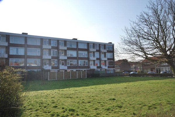 Goudenregenstraat 7, Rozenburg Zh
